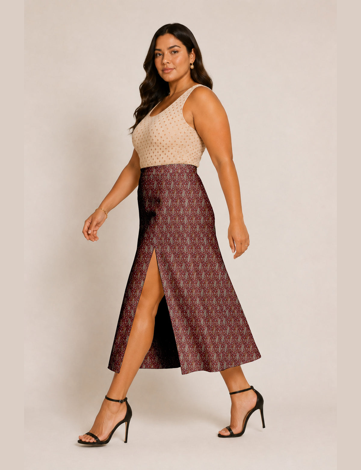 A line skirt with slit - Red Paisley
