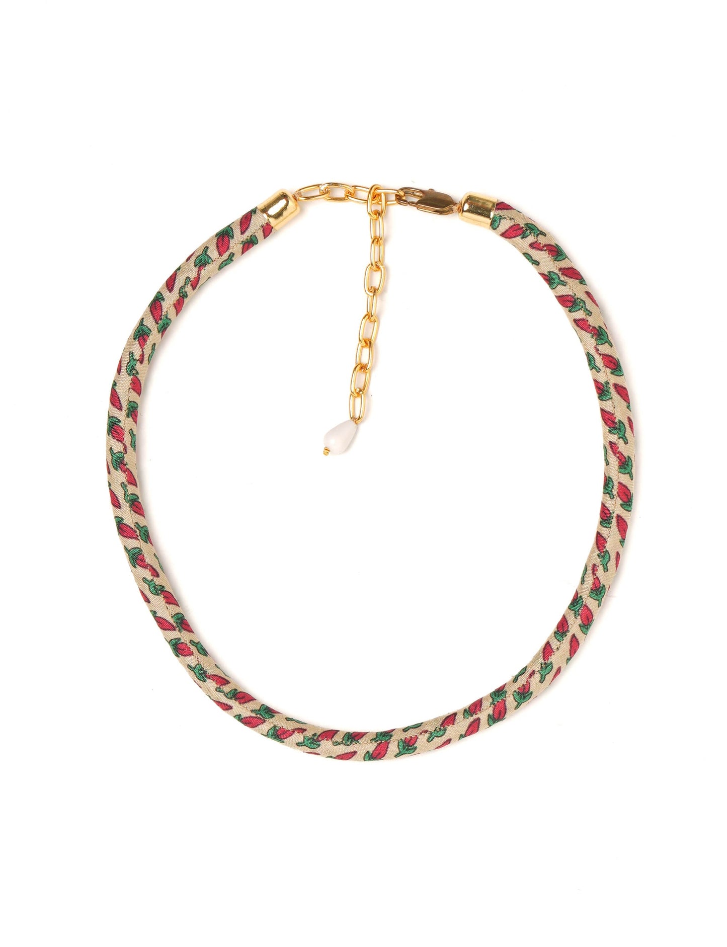 Elevate your look sustainably with our Rope Necklace. Crafted using cotton rope hand-wrapped with pre-loved Indian saris, this necklace is a testament to ethical and green fashion. Make a conscious choice for a brighter, eco-friendly future with this unique, upcycled accessory.